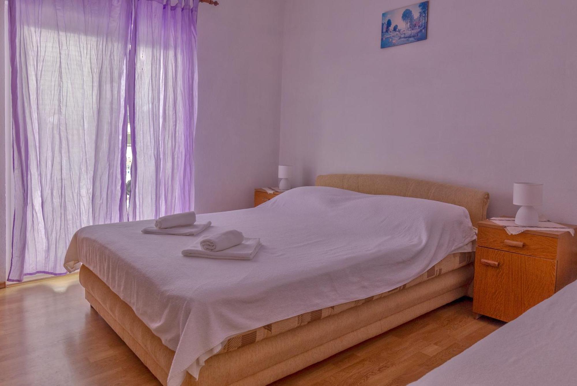 Apartments By The Sea Zuronja, Peljesac - 10137 Brijesta Eksteriør billede